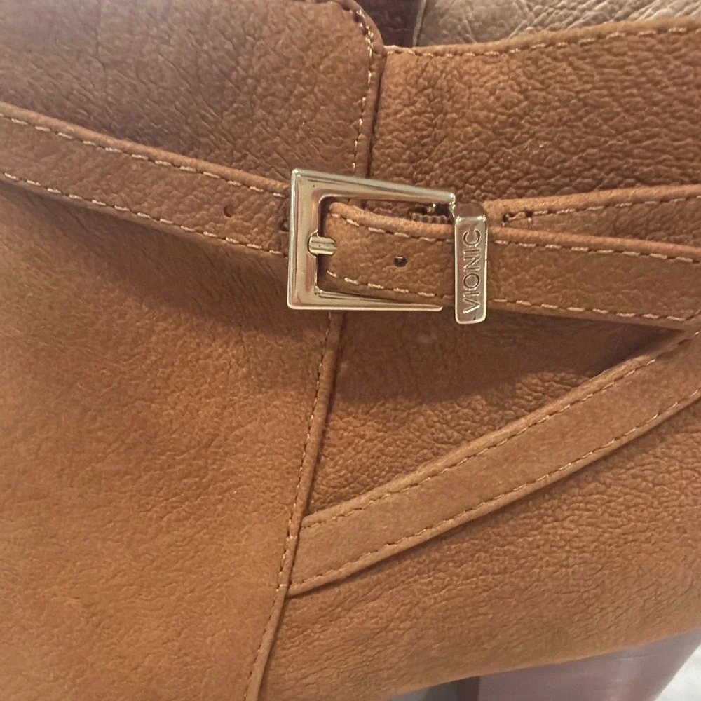 Vionic Upton Tan Leather Ankle Boots Block Heel Buckle Zip Women's 8